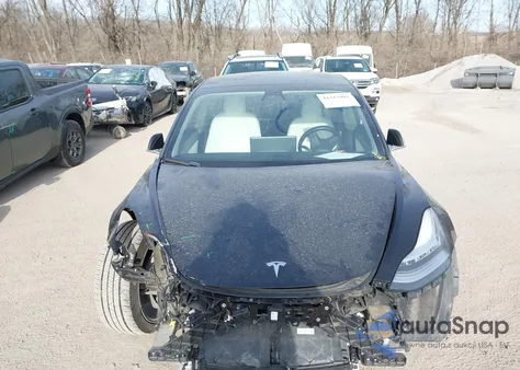 2019 Tesla Model 3 Long Range/Performance from USA, damaged, VIN 5YJ3E1EB3KF391356